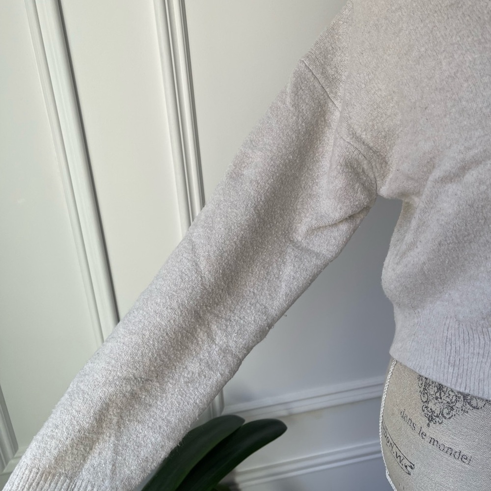 4/$24 🧡 Uniqlo Cream Women's Cardigan - Picture 3 of 9
